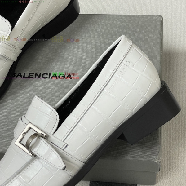 ���� �߷���*�� Ŭ���� ���� 39BL2512223-2