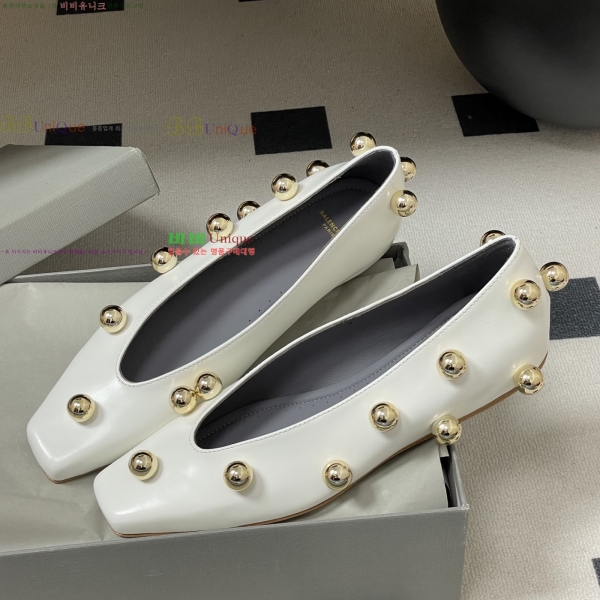 ���� �߷���*�� Ŭ���� ���� 36BL2512224-2