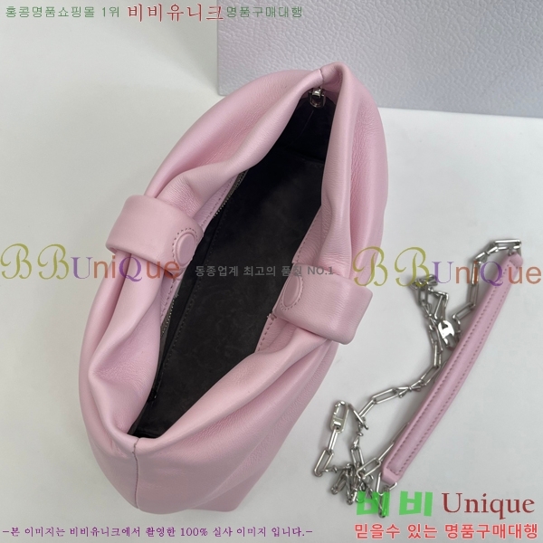 #��� ����� ���� M0715-124