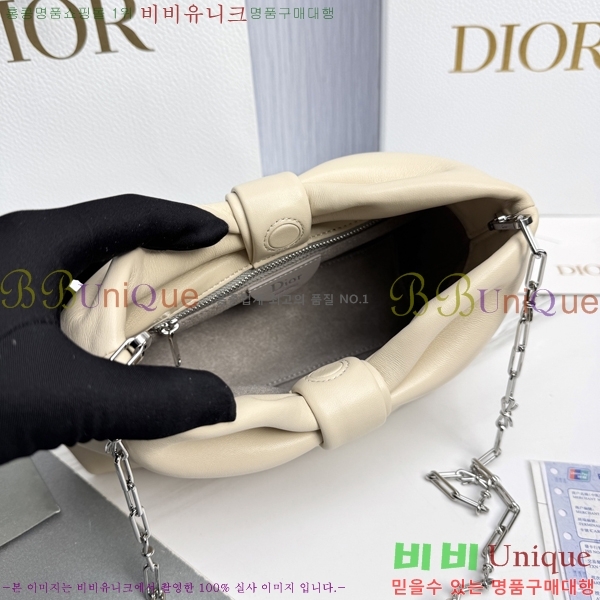 #��� ����� ���� M0715-4004