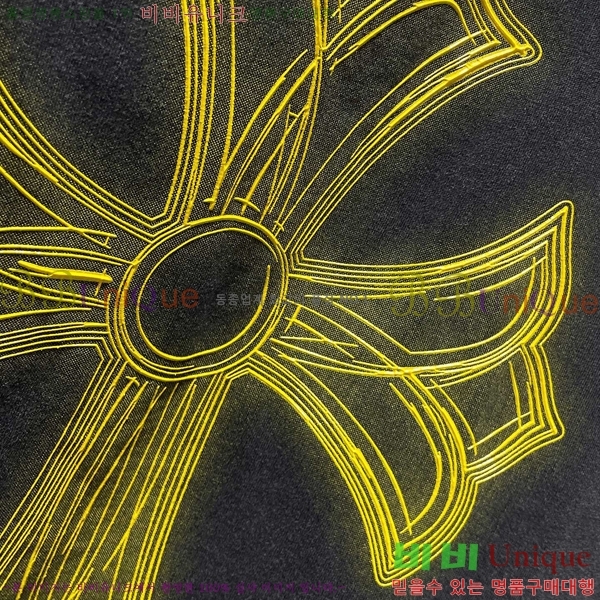 ���� ũ������ ���� Ƽ���� CH8787-1