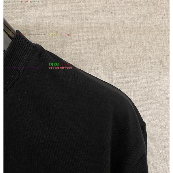 ���� ũ������ ���� Ƽ���� CH815773-2