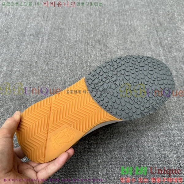 ���� ���ڷ� ��ġ�ڸ� ����Ŀ�� BC500327-2