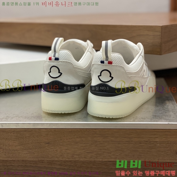 ���� ��**�� ����Ŀ�� M329745-3