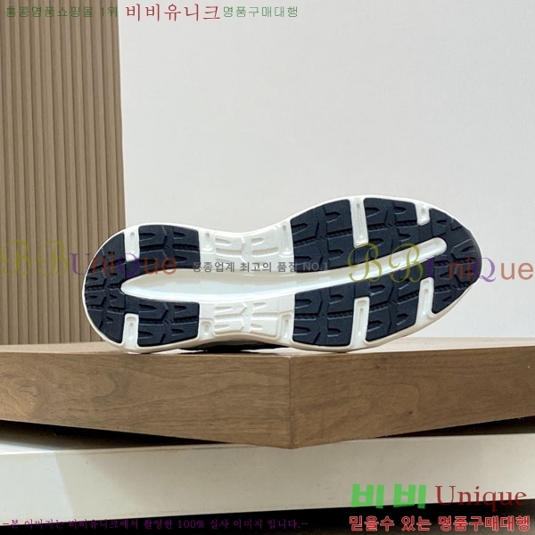 ���� ��**�� ����Ŀ�� 6MO27748-4